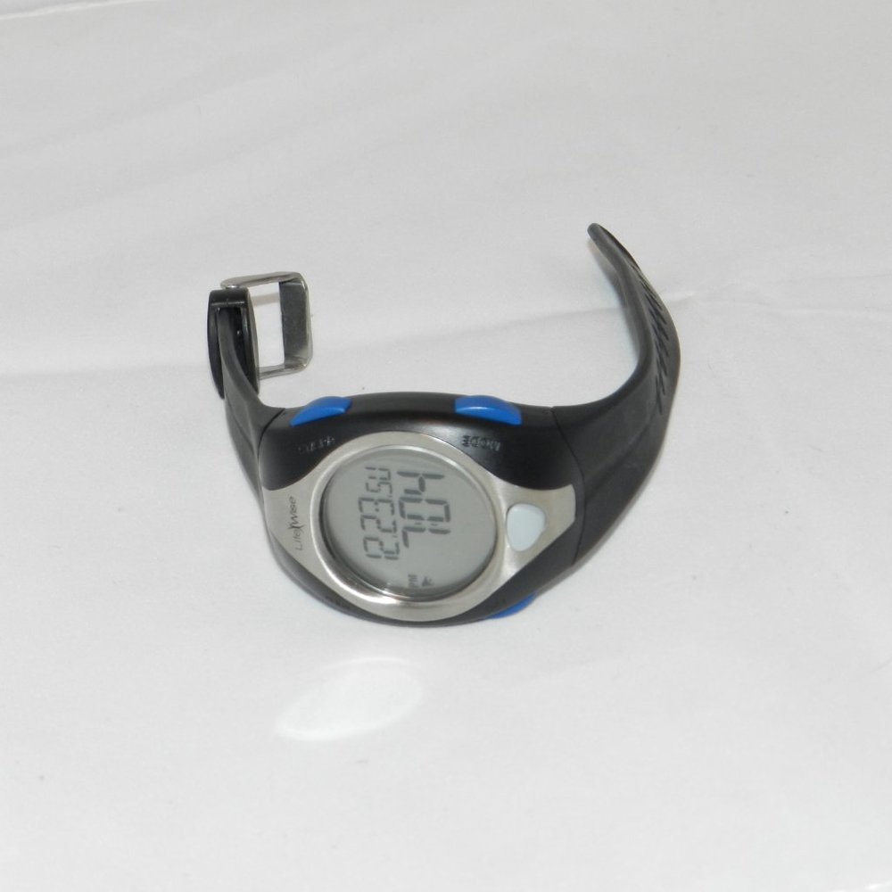 LIFEWISE WIRELESS HEART RATE MONITOR-New Batteries - Picture 12 of 15